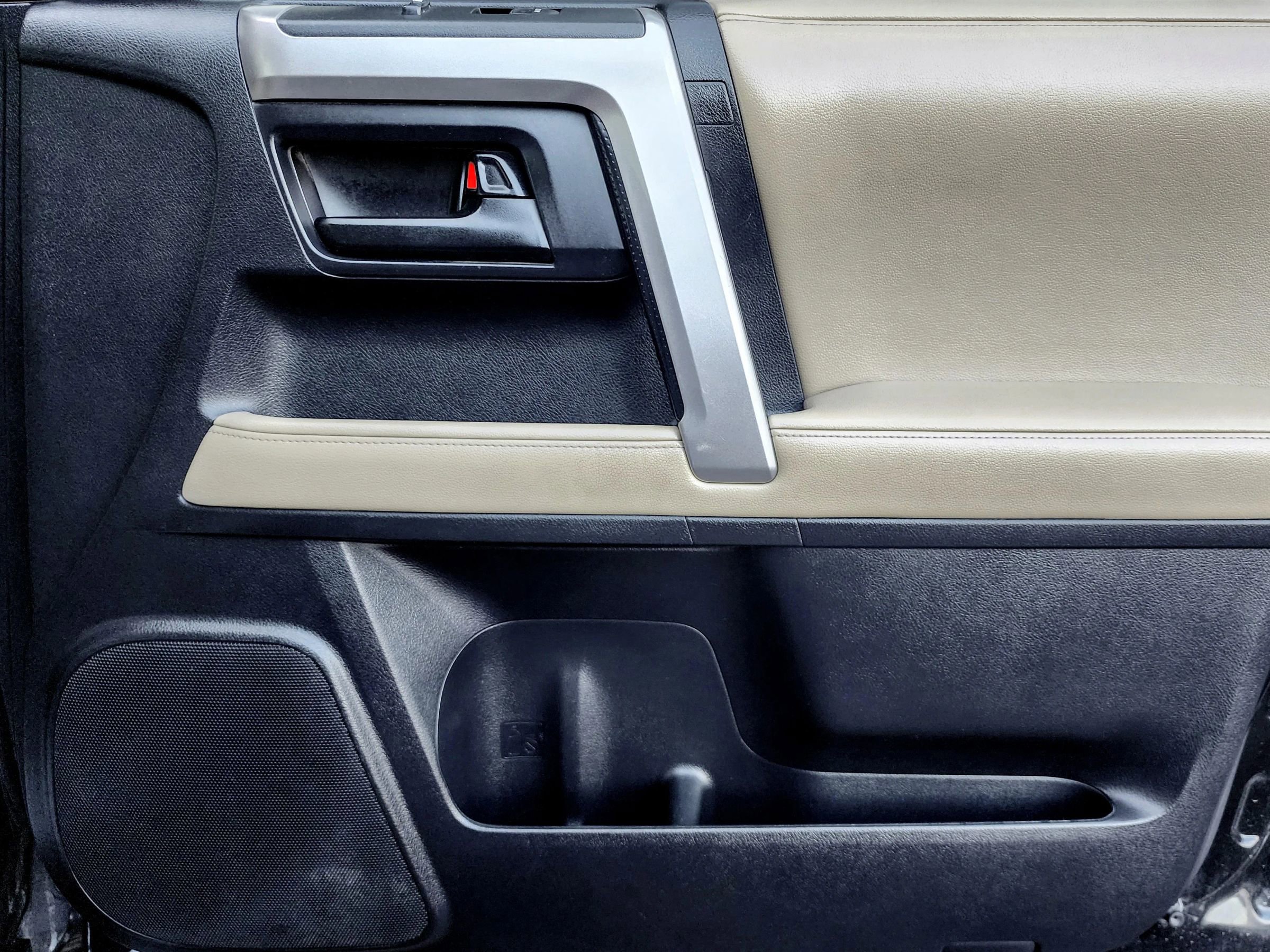 Used 2013 Toyota 4Runner SR5 image 35