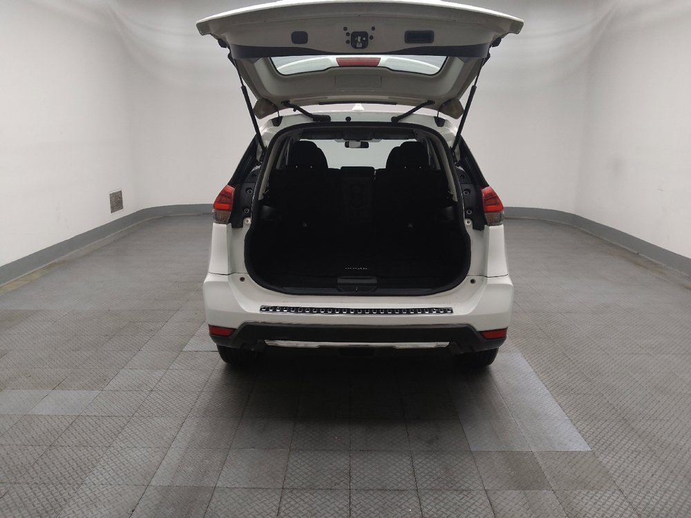 Used 2018 Nissan Rogue S AWD/4WD image 29