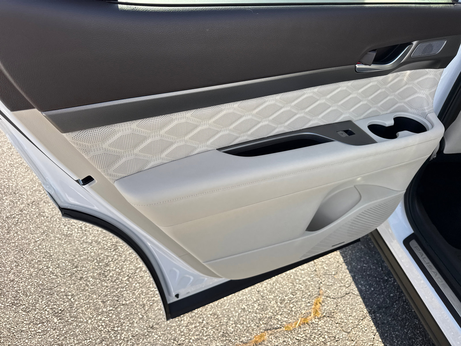 Used 2020 Hyundai Palisade Limited image 21