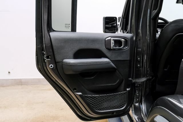 Used 2025 Jeep Wrangler Unlimited Rubicon 392 AWD/4WD image 93