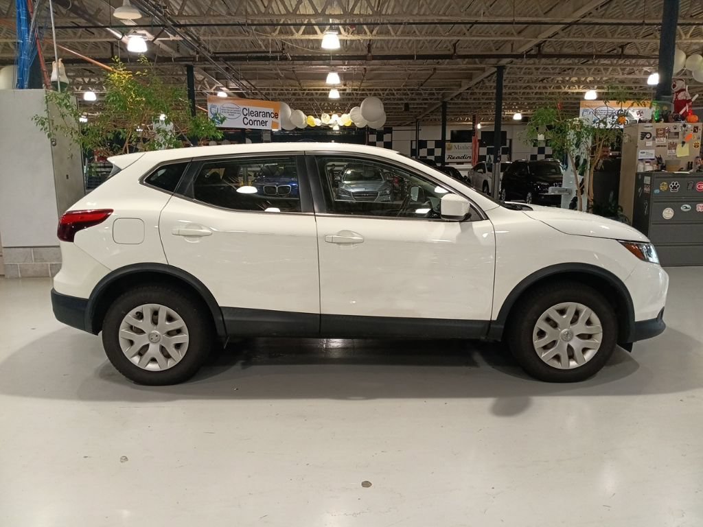 Used 2019 Nissan Rogue Sport S AWD/4WD image 7