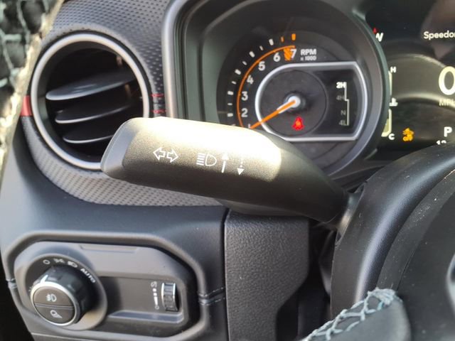 New 2026 Jeep Gladiator Rubicon w/ Steel Power Dome Hood Package AWD/4WD image 22