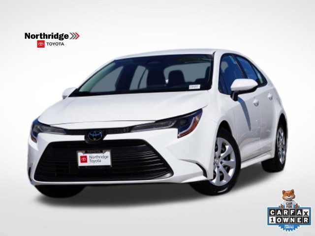 Used 2026 Toyota Corolla LE FWD image 1