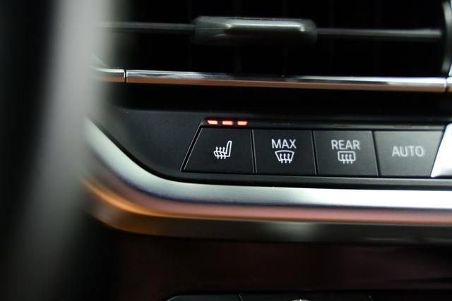 Used 2023 BMW X3 xDrive30i w/ M Sport Package AWD/4WD image 16