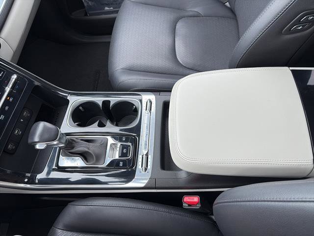 Used 2022 Kia Carnival SX Prestige image 23