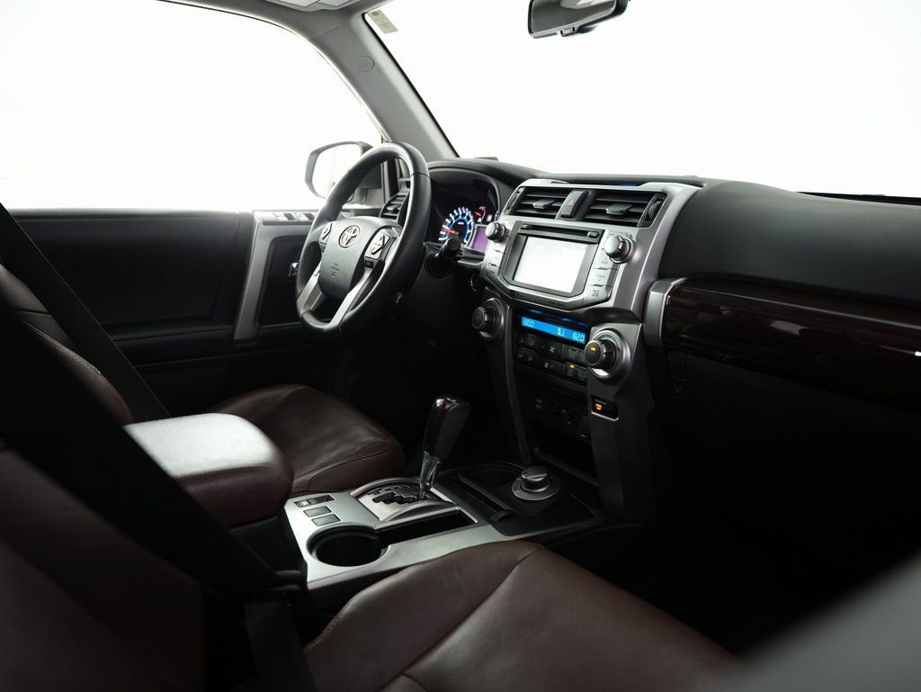 Used 2018 Toyota 4Runner Limited image 60