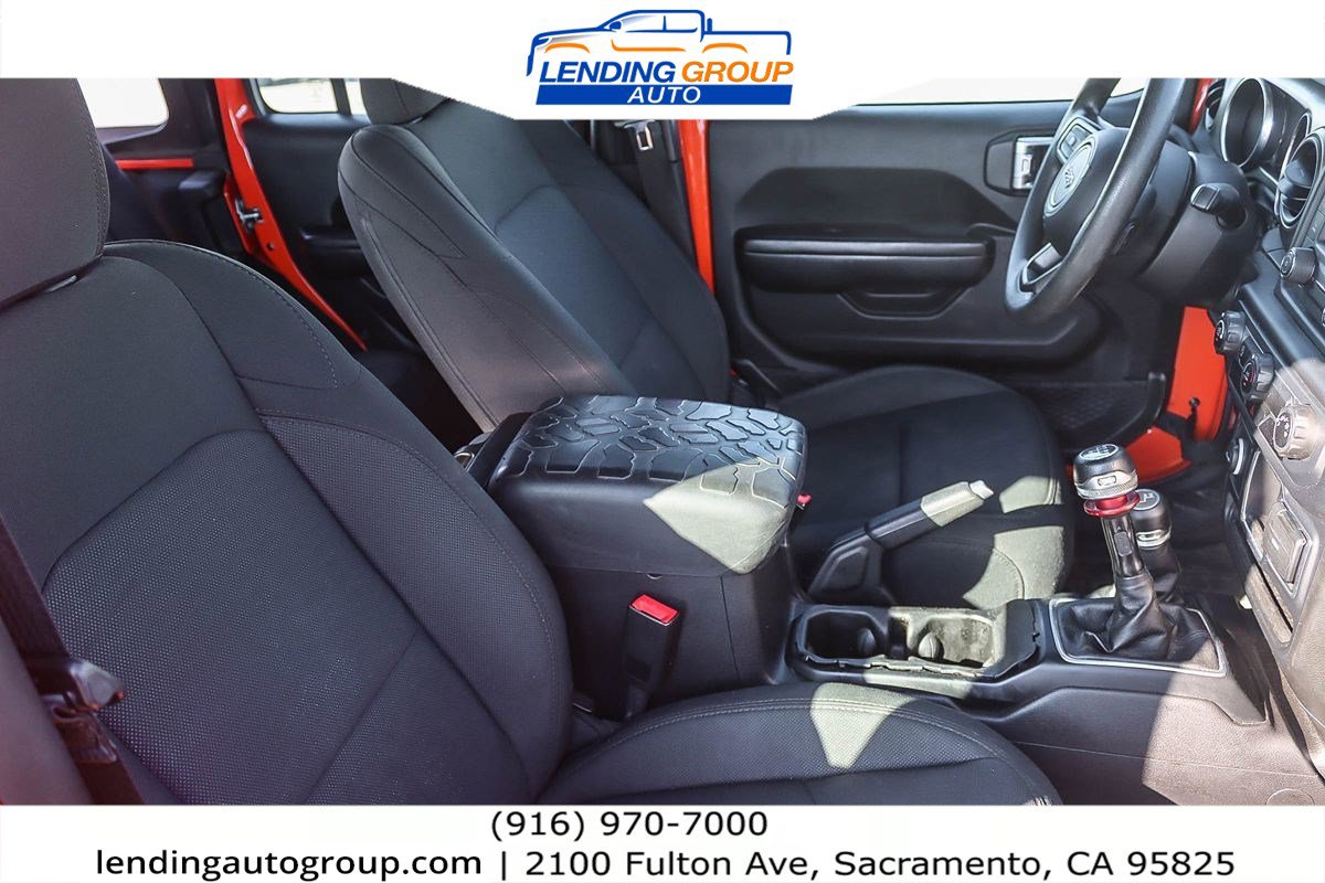 Used 2018 Jeep Wrangler Unlimited Sport image 15