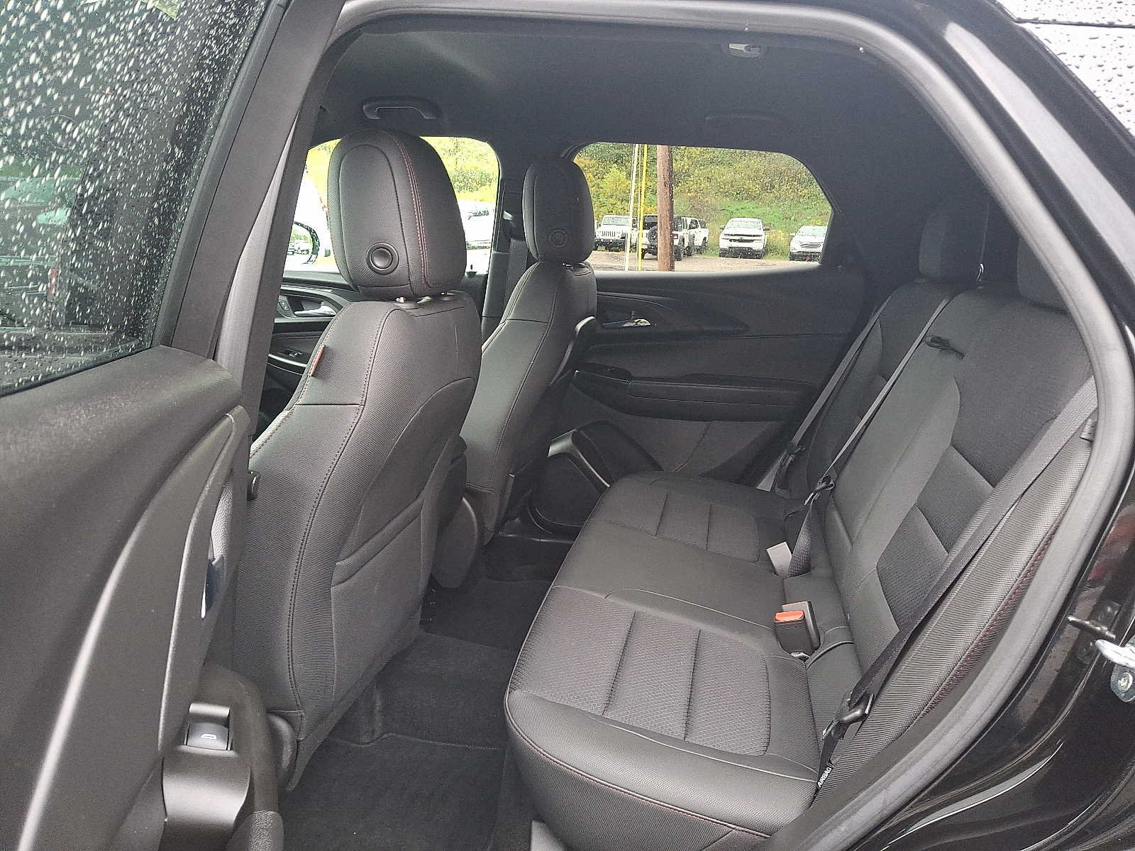 Used 2023 Chevrolet TrailBlazer RS AWD/4WD image 10
