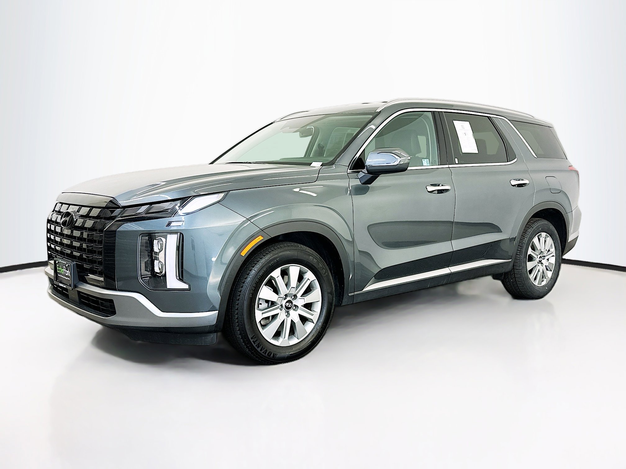 Used 2025 Hyundai Palisade SEL image 3