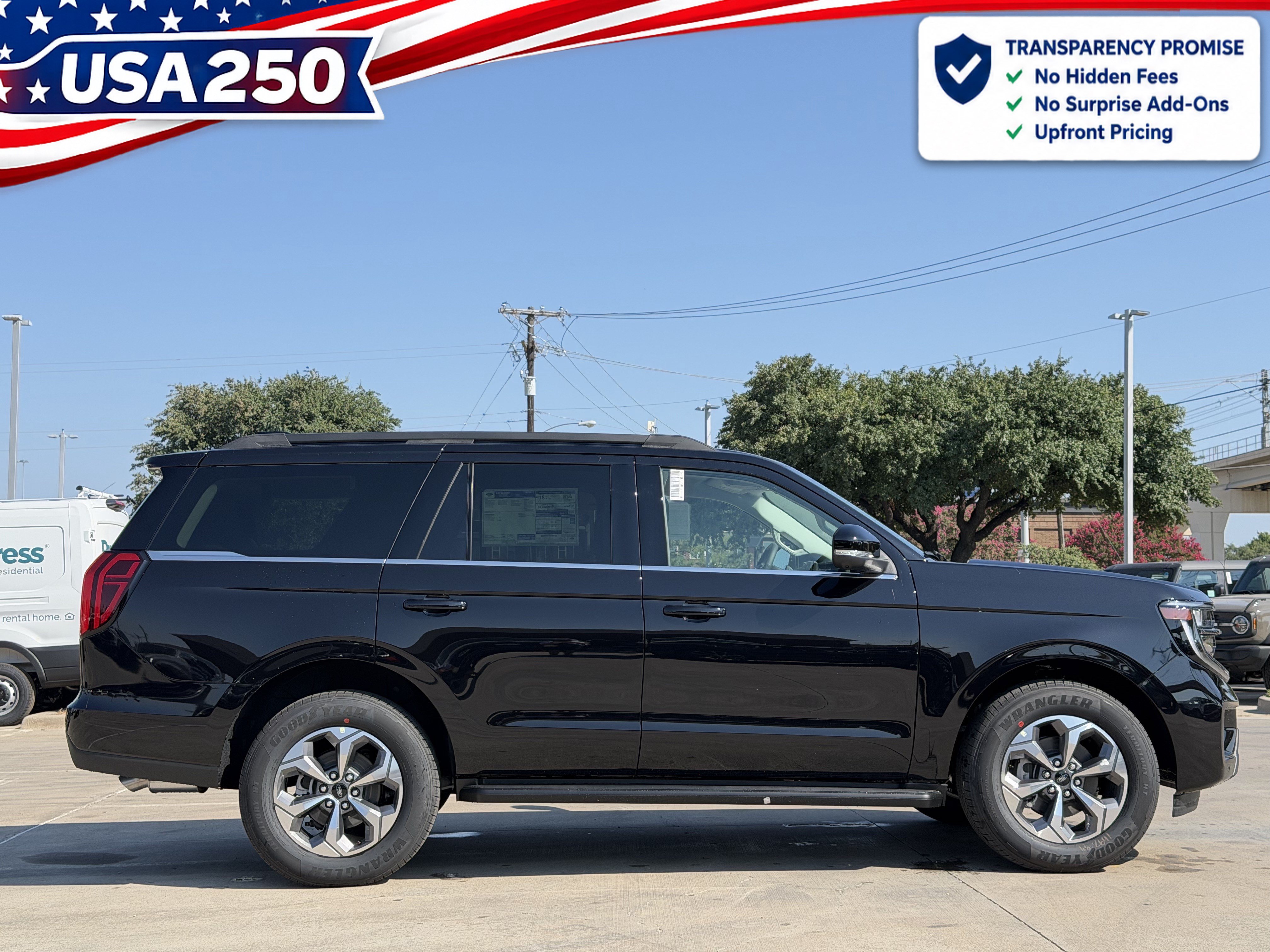 New 2027 Ford Expedition Active RWD image 3