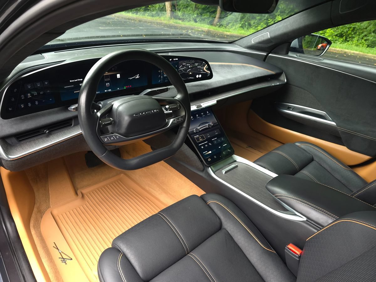 Used 2022 Lucid Air Grand Touring AWD/4WD image 2