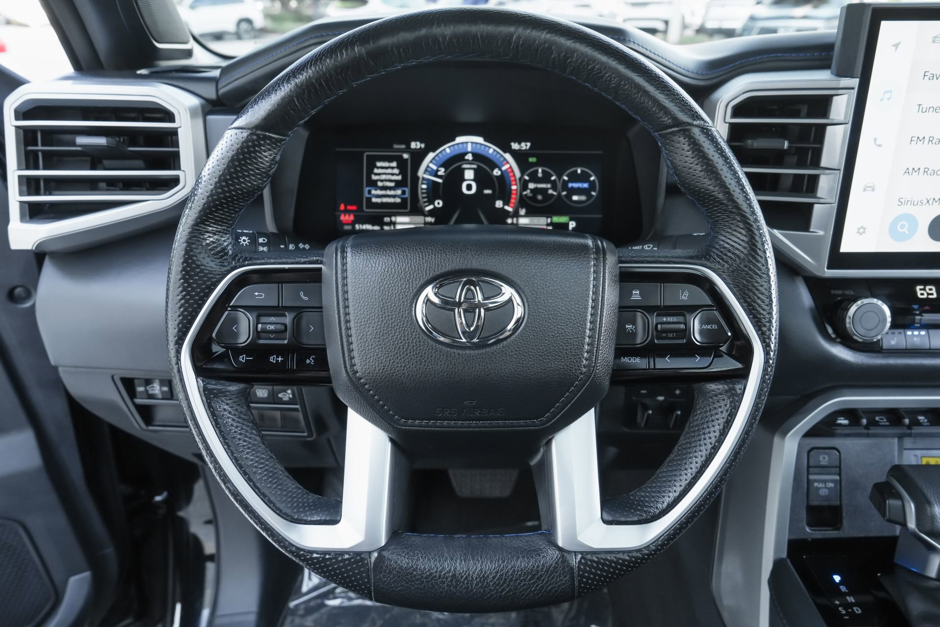 Used 2024 Toyota Tundra Platinum image 9