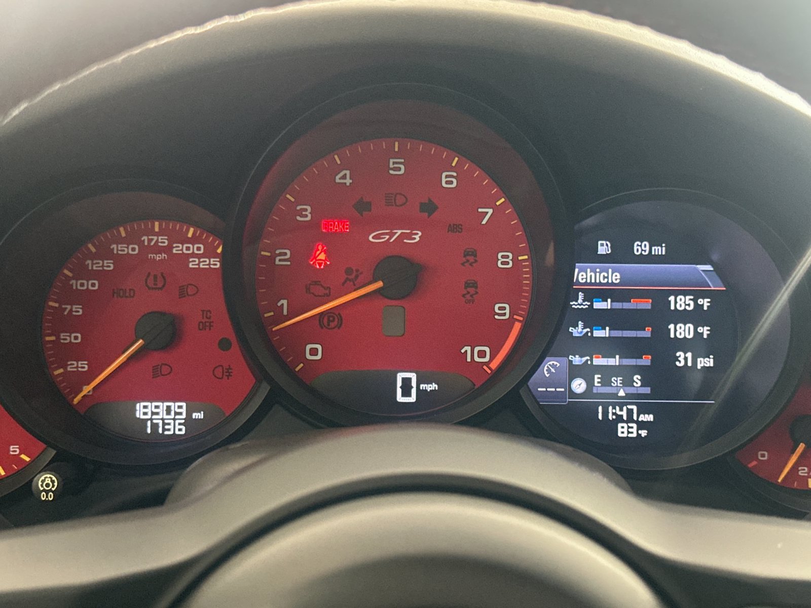 Certified 2018 Porsche 911 GT3 RWD image 19