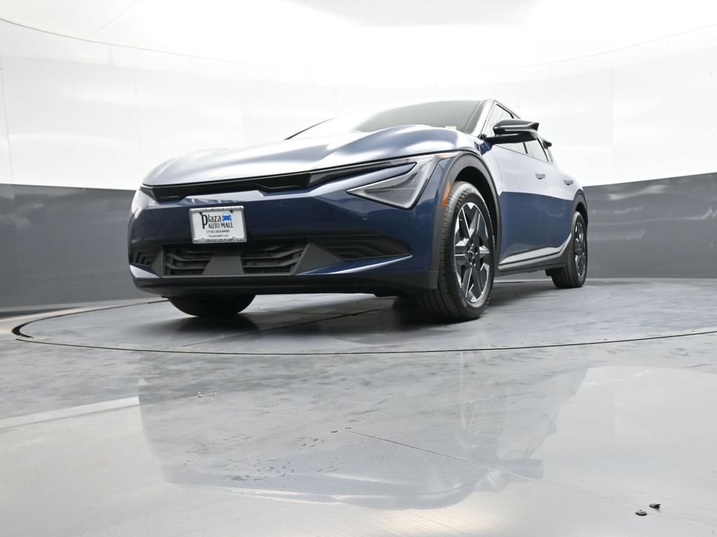 New 2025 Kia EV6 Light image 25