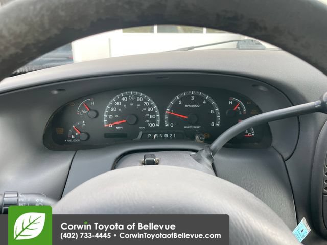 Used 2001 Ford Expedition XLT AWD/4WD image 15