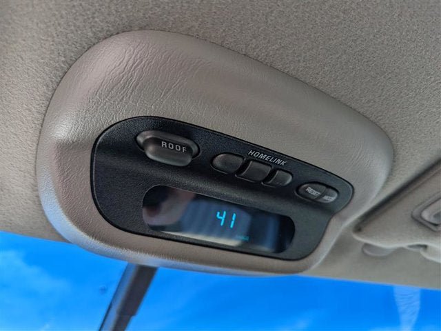 Used 2002 Chevrolet Monte Carlo SS w/ Preferred Equipment Group FWD image 30