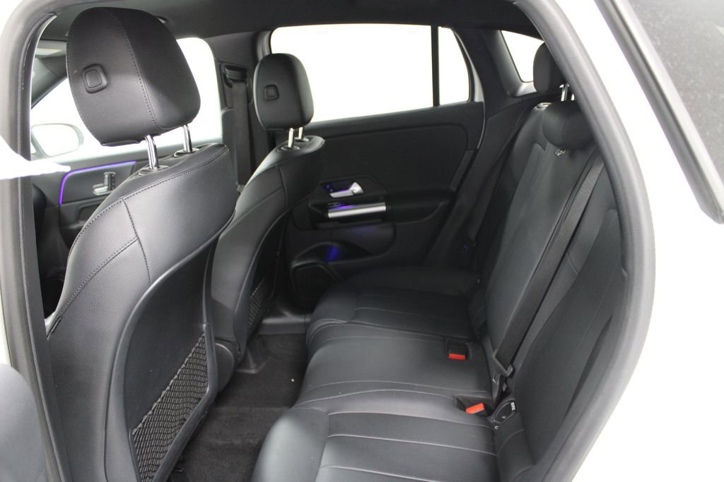 Used 2025 Mercedes-Benz GLA 250 image 18