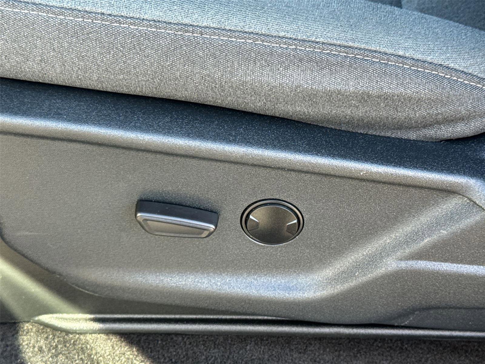 Used 2025 Ford F150 XLT w/ Equipment Group 301A Standard image 27