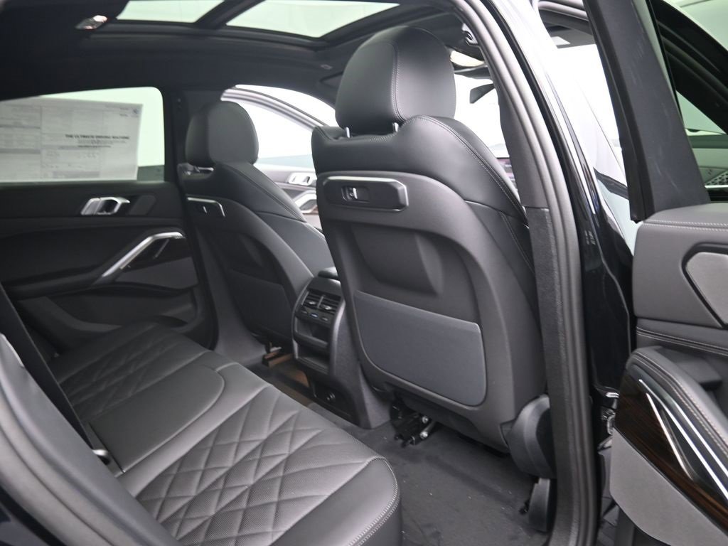 New 2026 BMW X6 xDrive40i w/ Premium Package image 27