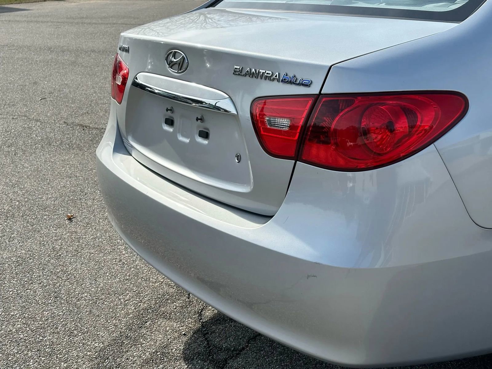 Used 2010 Hyundai Elantra Blue w/ Comfort Pkg 2 image 21