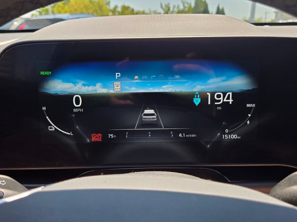 Used 2024 Kia Niro Wind w/ Wind Preserve Package FWD image 24