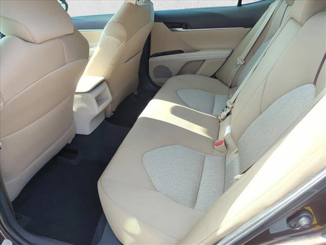 Used 2018 Toyota Camry LE w/ Convenience Package FWD image 23