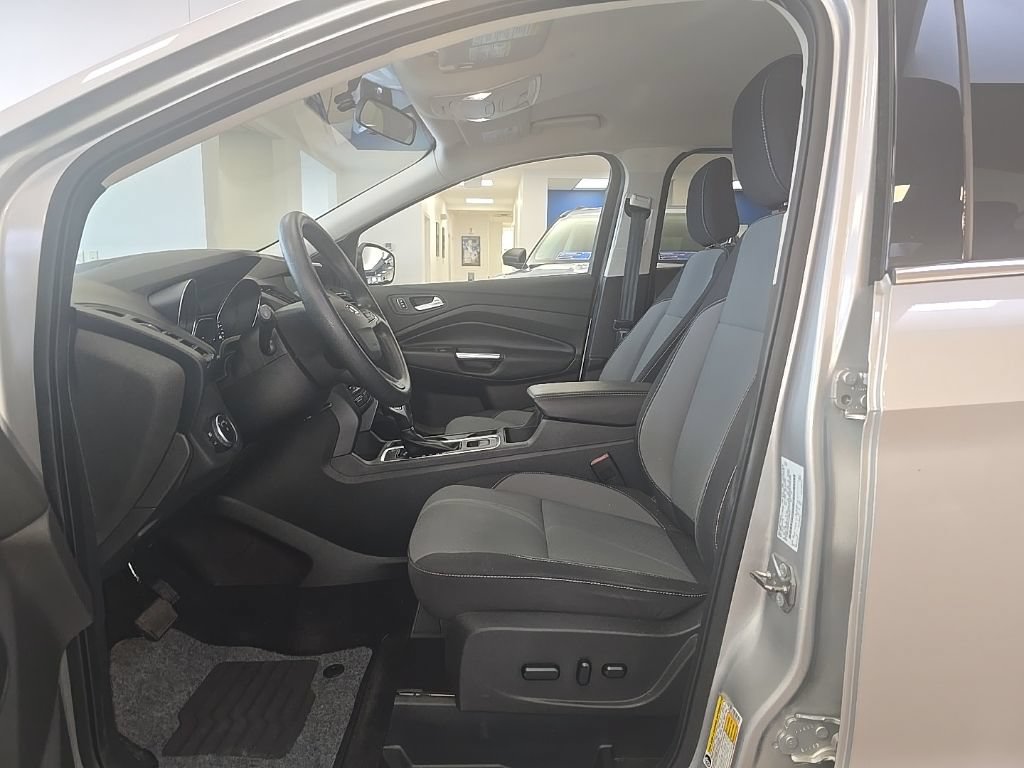 Used 2019 Ford Escape SE AWD/4WD image 13