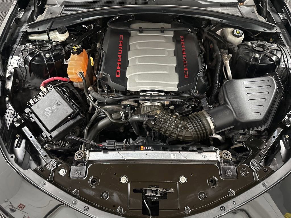 Used 2019 Chevrolet Camaro SS RWD image 36