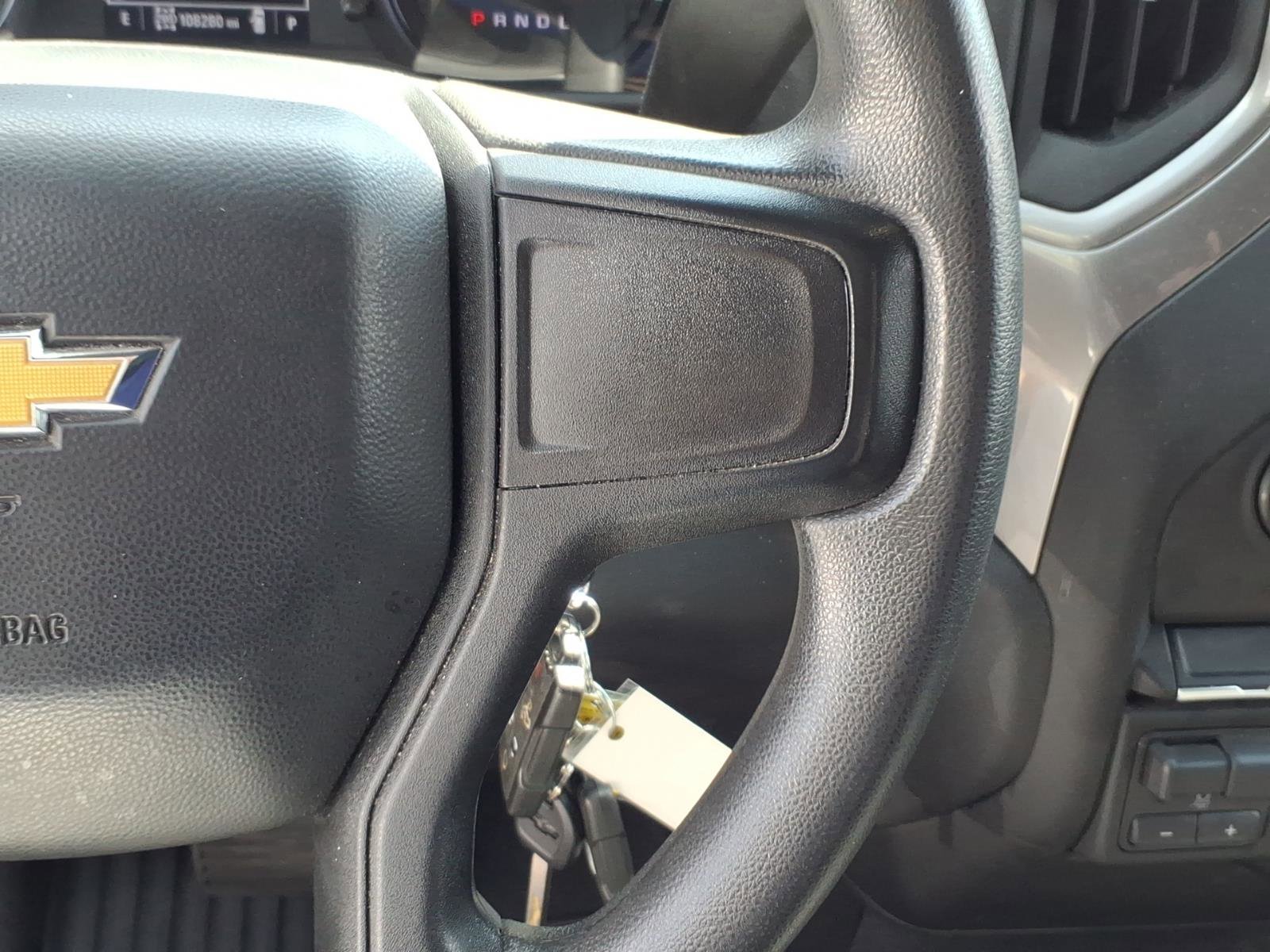 Used 2023 Chevrolet Silverado 2500 Custom w/ Custom Value Package AWD/4WD image 17