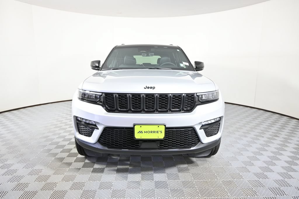 Used 2025 Jeep Grand Cherokee Limited w/ Trailer Tow Package AWD/4WD image 10