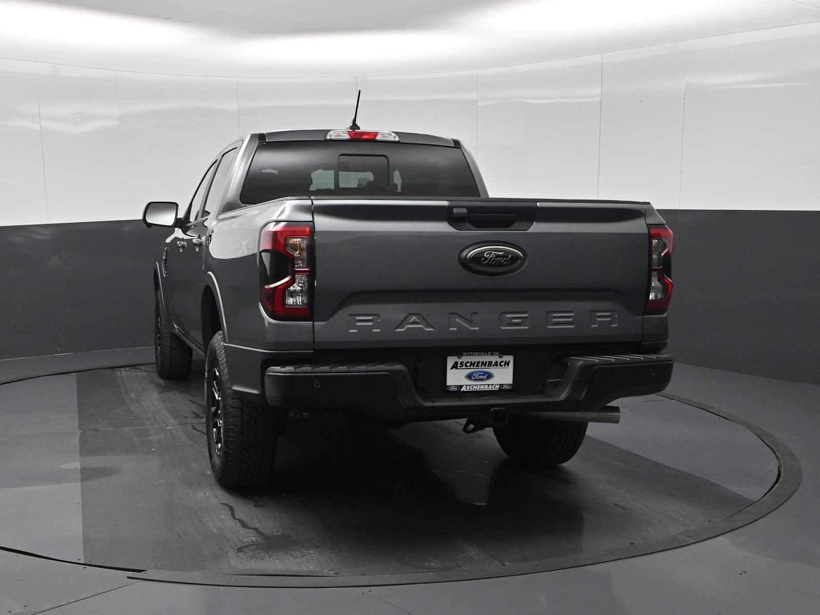New 2026 Ford Ranger Lariat w/ Black Appearance Package image 7