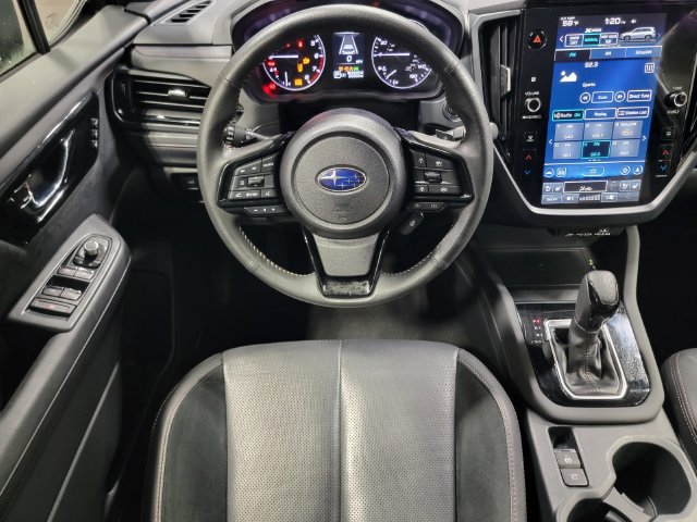 Used 2025 Subaru Forester Touring AWD/4WD image 24