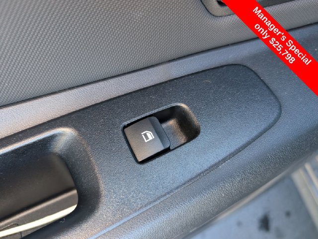 Certified 2026 Hyundai Elantra Limited FWD image 14