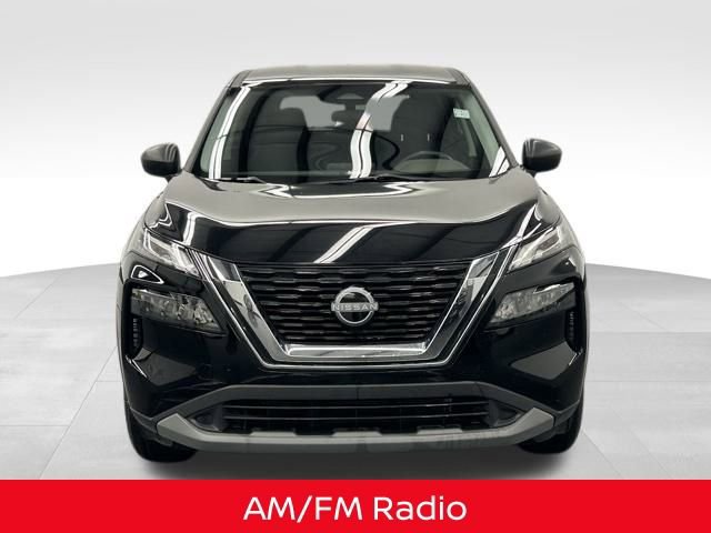 Used 2023 Nissan Rogue S image 3