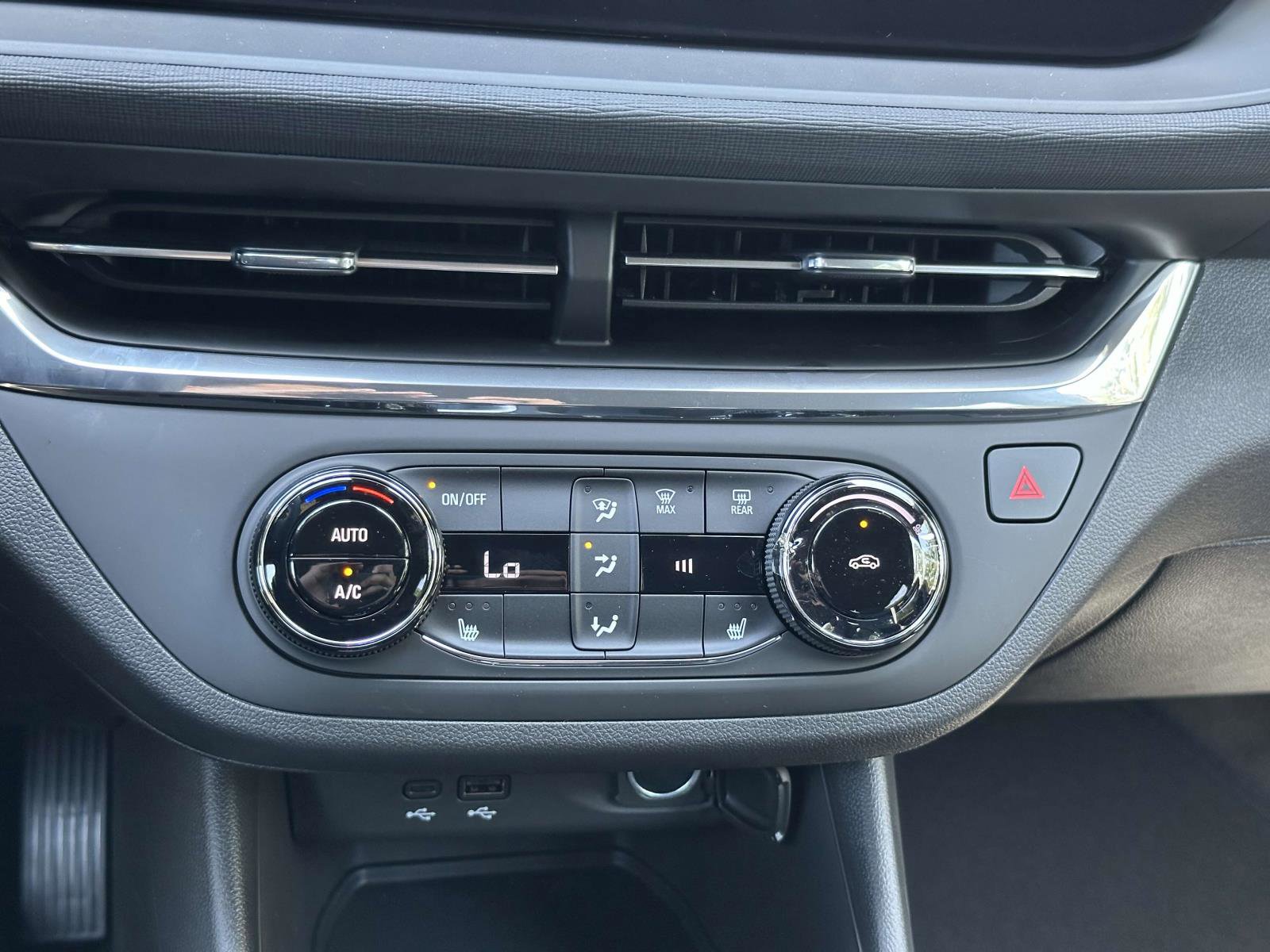 New 2025 Buick Envista Preferred w/ Convenience I Package image 5