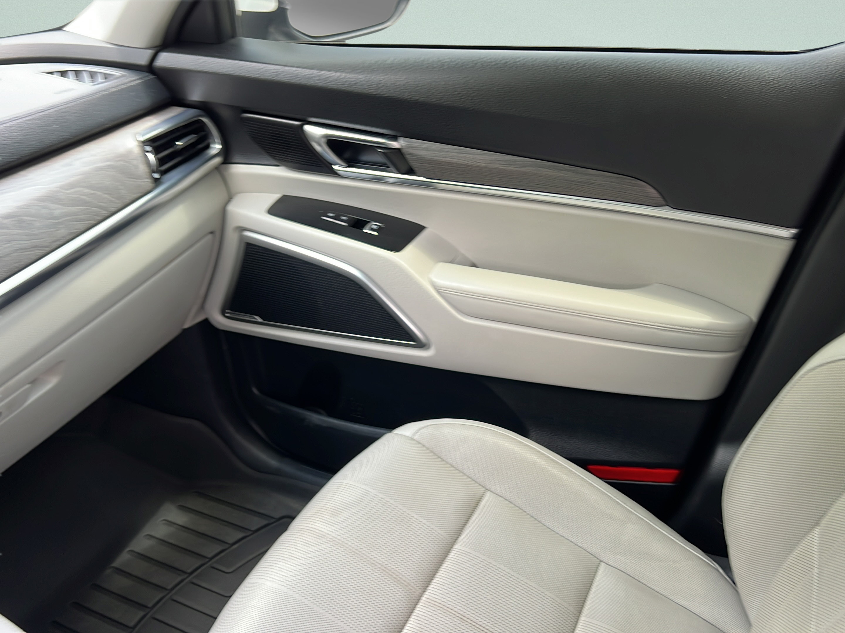 Used 2022 Kia Telluride EX FWD image 14