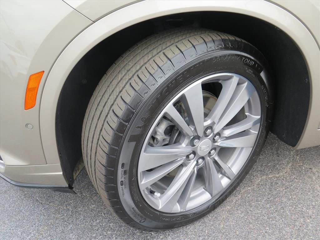 Used 2022 Cadillac XT6 Premium Luxury w/ Technology Package image 25