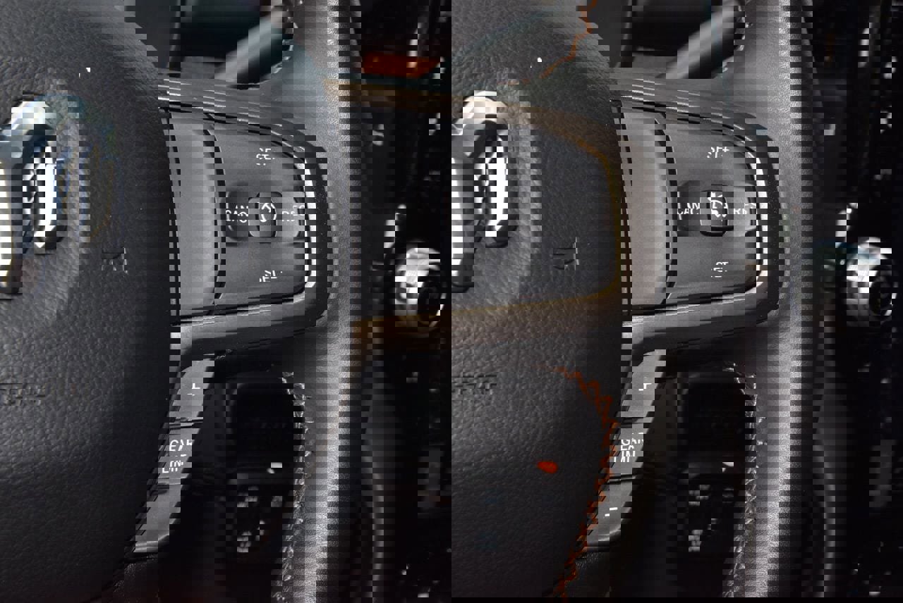 Used 2024 RAM 3500 Limited image 24