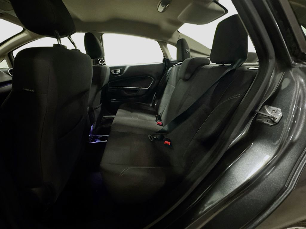 Used 2016 Ford Fiesta SE image 25
