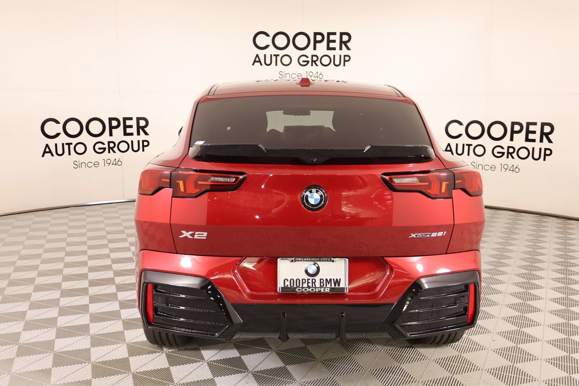 New 2026 BMW X2 xDrive28i w/ Technology Package AWD/4WD image 22