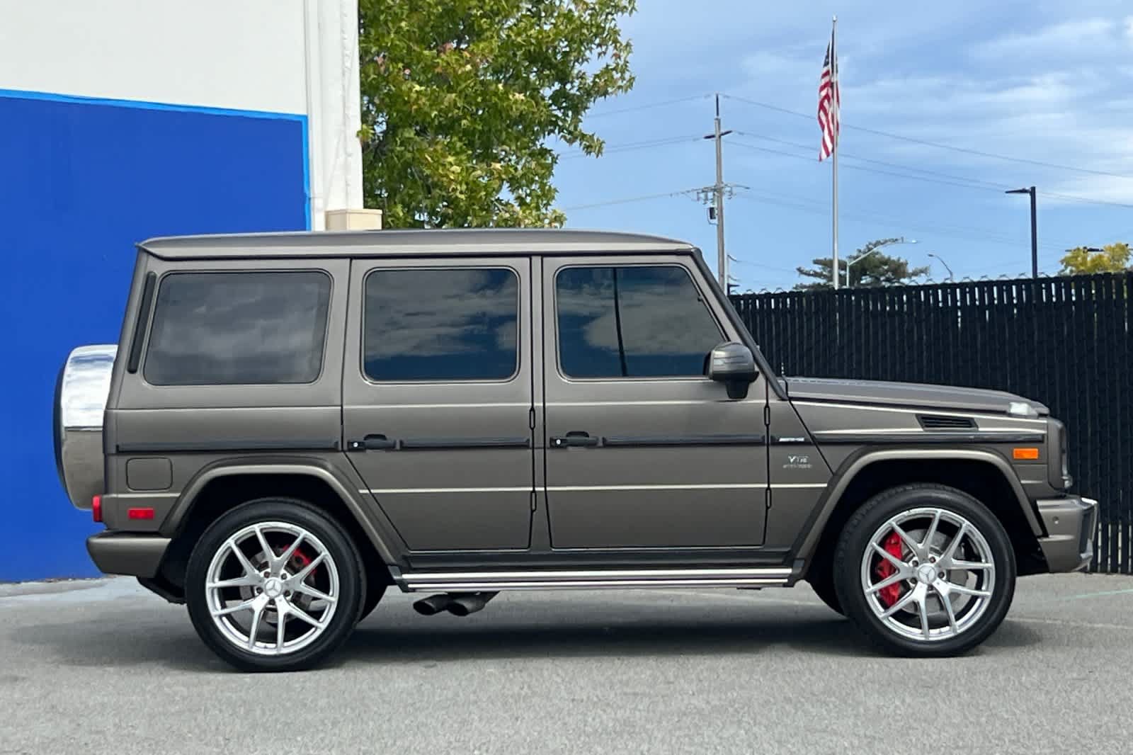 Used 2018 Mercedes-Benz G 65 AMG 4MATIC image 2