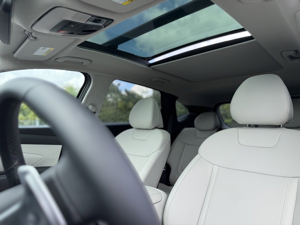 New 2025 Hyundai Tucson SEL image 28