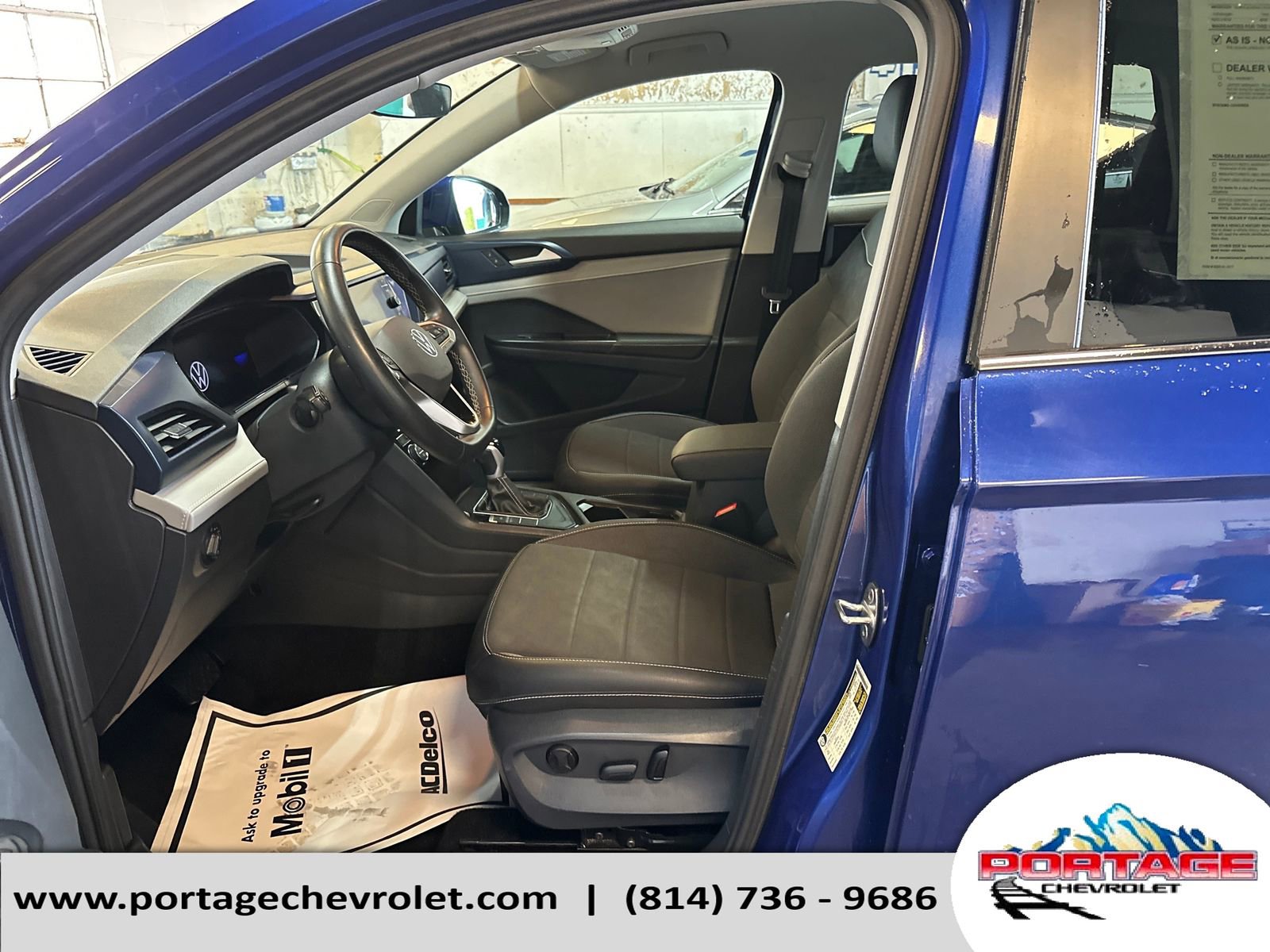 Used 2024 Volkswagen Taos SE image 10