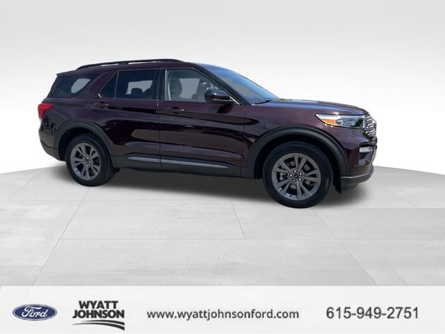Used 2023 Ford Explorer XLT w/ Equipment Group 202A image 2