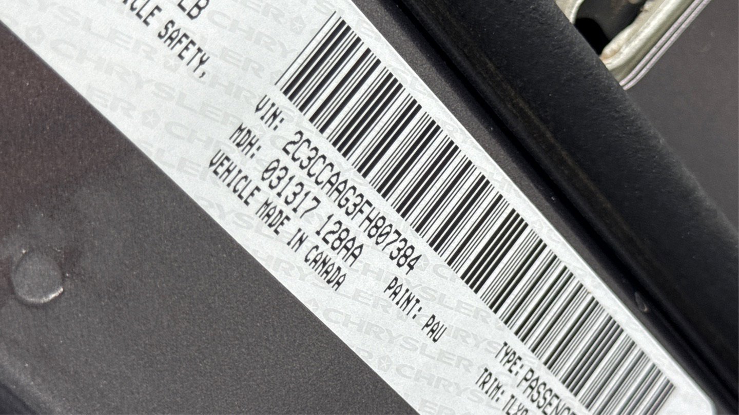 Used 2015 Chrysler 300 Limited RWD image 41