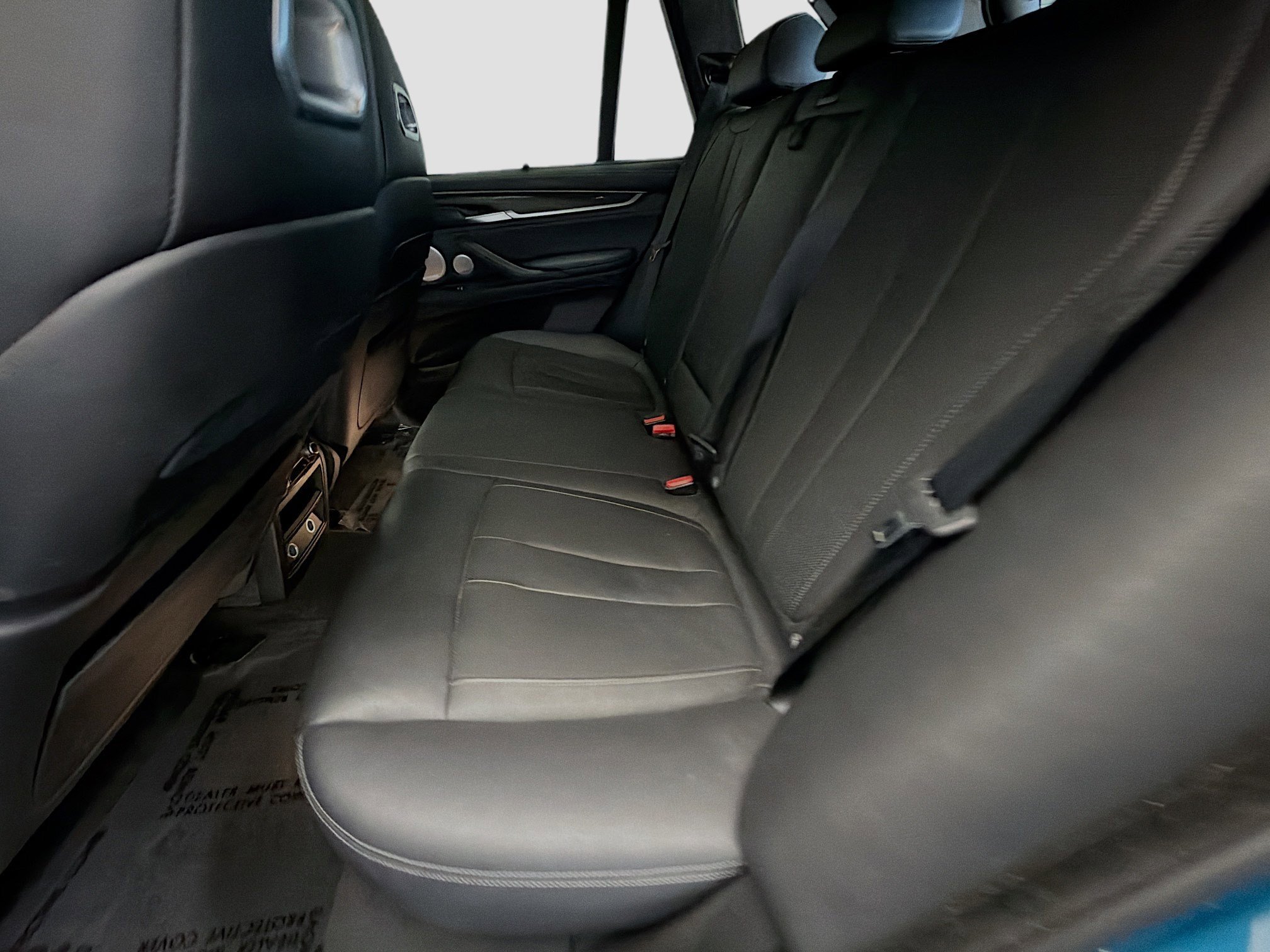 Used 2016 BMW X5 M image 13