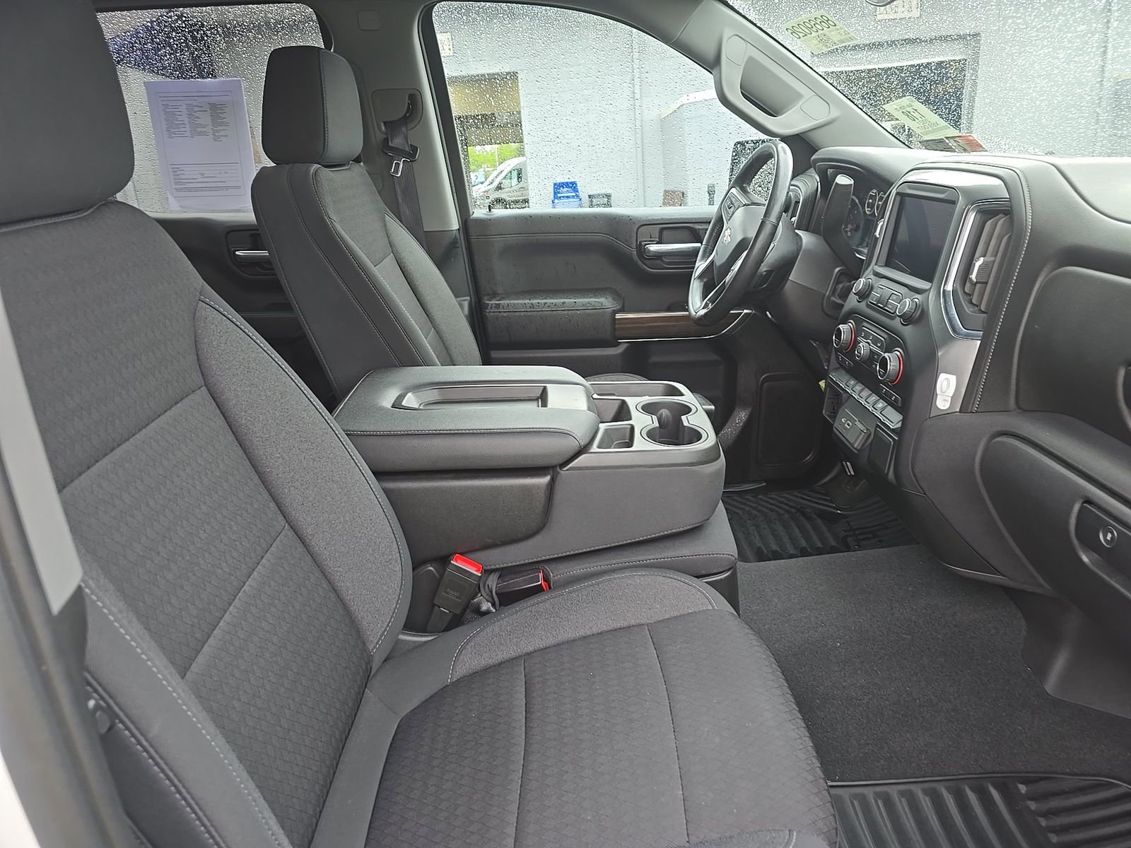 Used 2021 Chevrolet Silverado 1500 LT AWD/4WD image 8