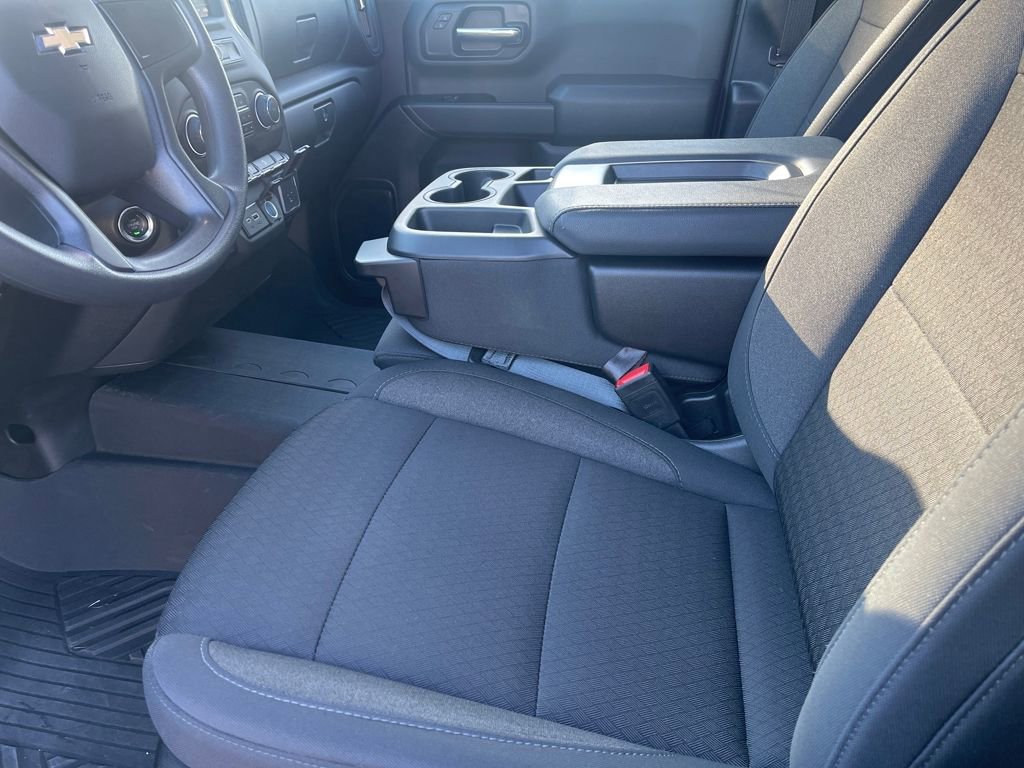 Certified 2025 Chevrolet Silverado 2500 Custom w/ Custom Value Package image 12