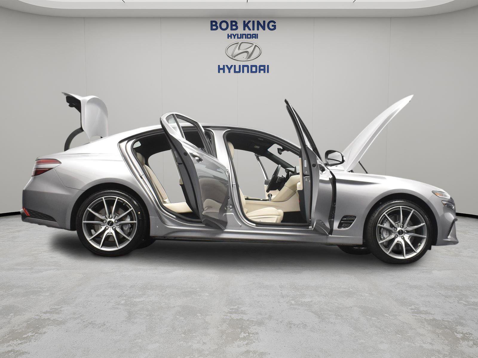 Used 2026 Genesis G70 2.5T image 21