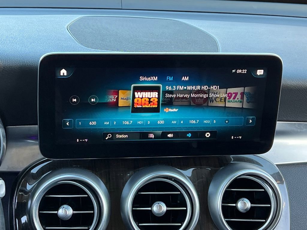 Used 2022 Mercedes-Benz GLC 300 image 20